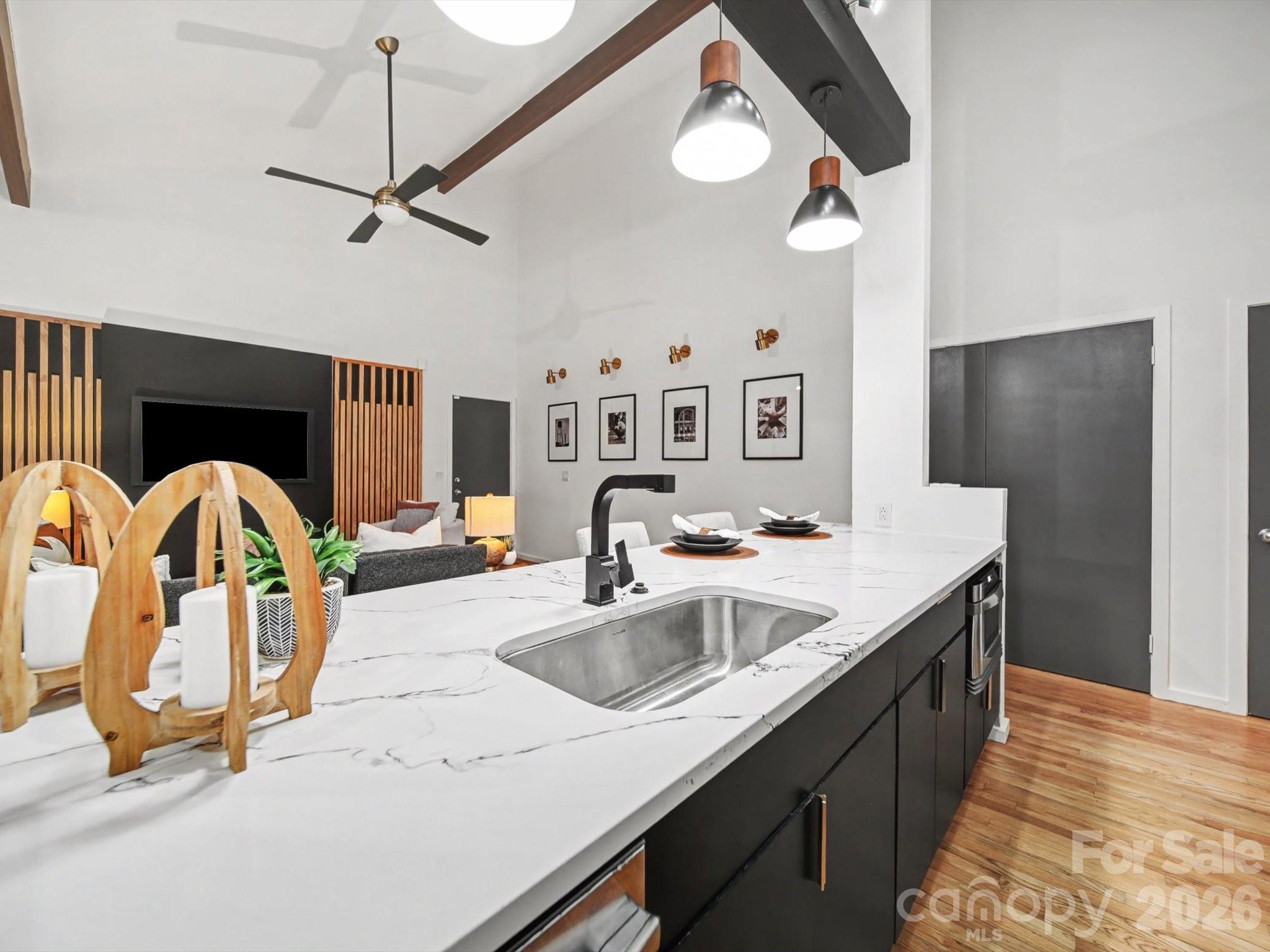 3911 Windwood Circle