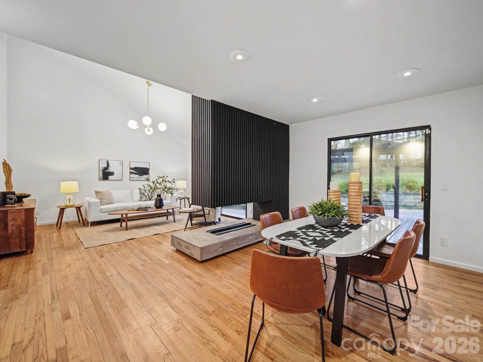 Windwood Circle - Residential