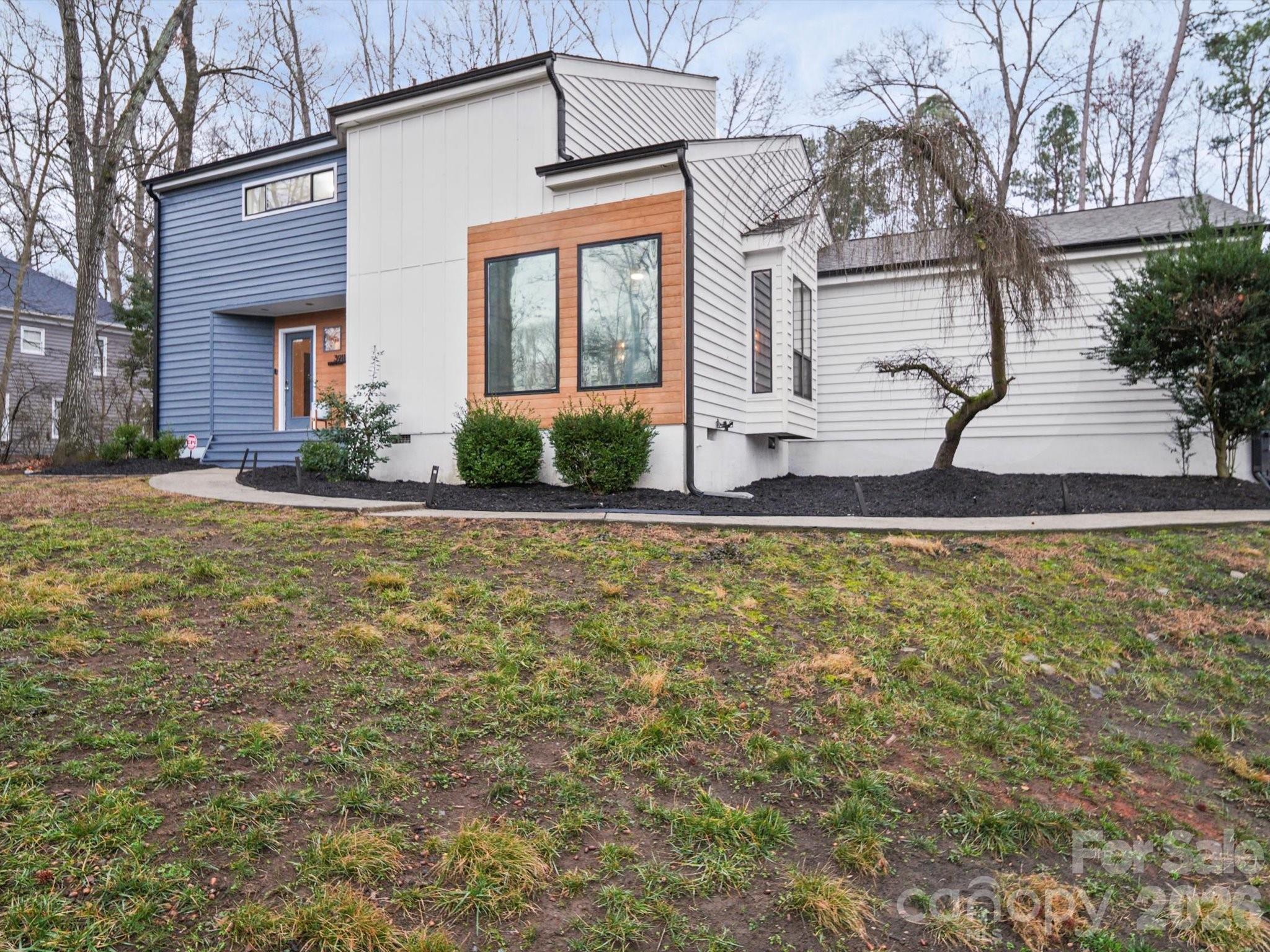 Windwood Circle - Residential