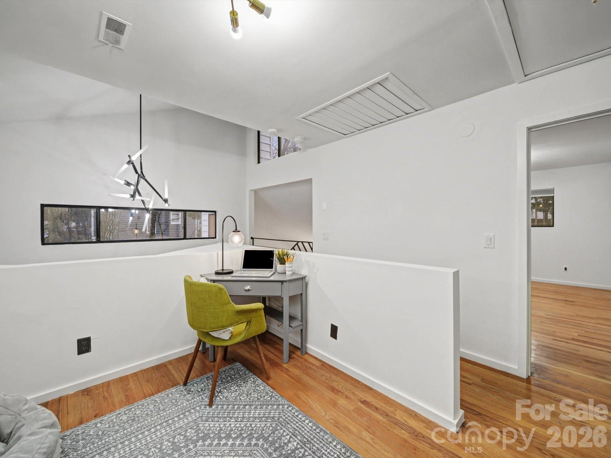 Windwood Circle - Residential