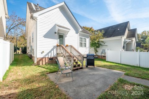 A home in Huntersville