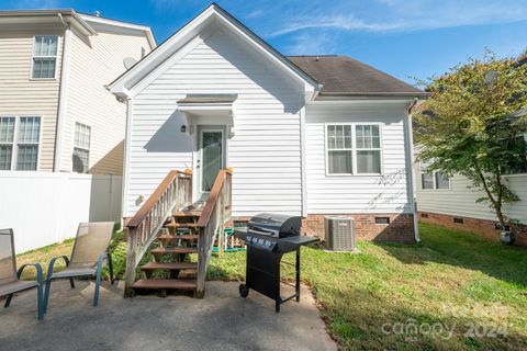 A home in Huntersville