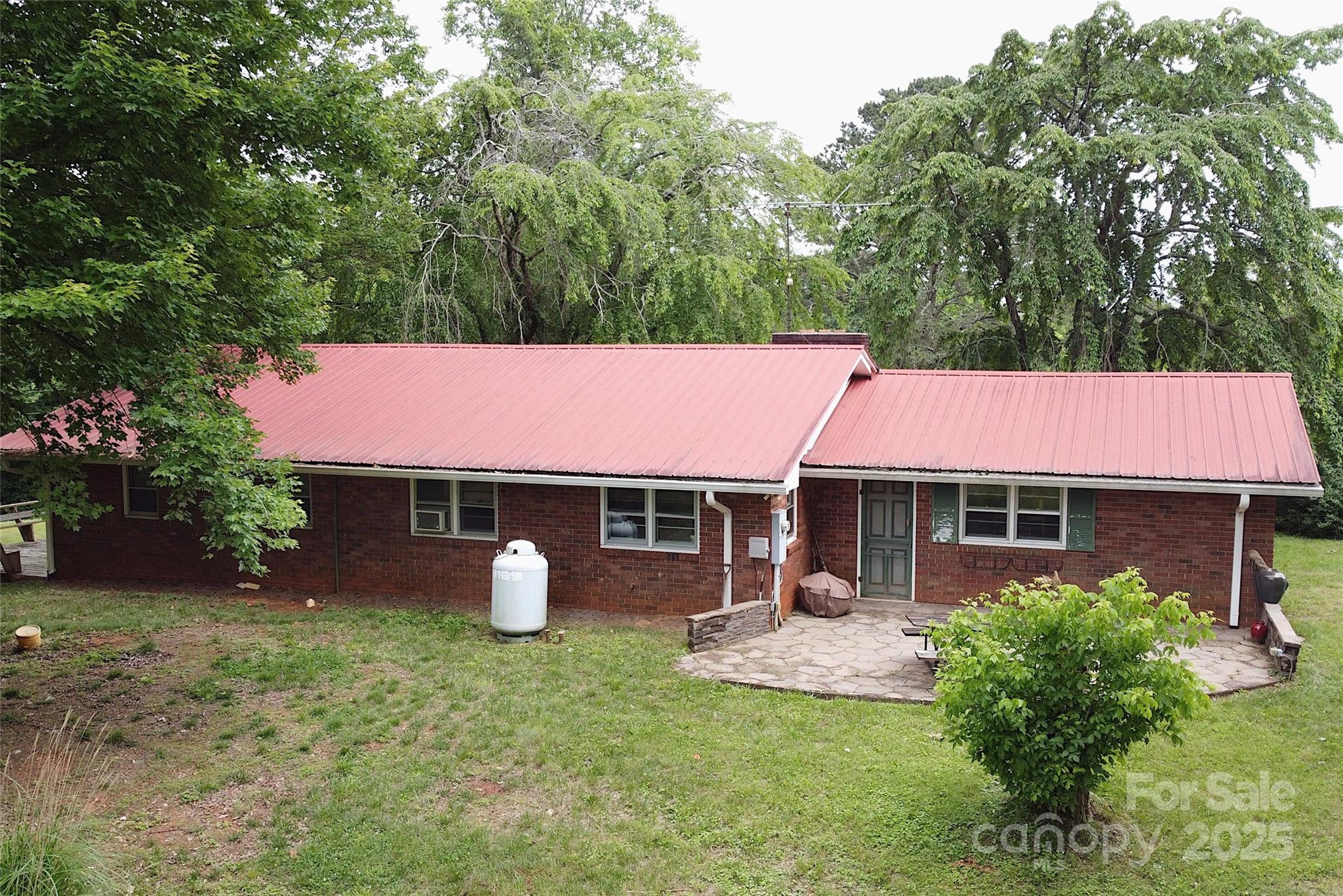 981 Dehart Community Center Road