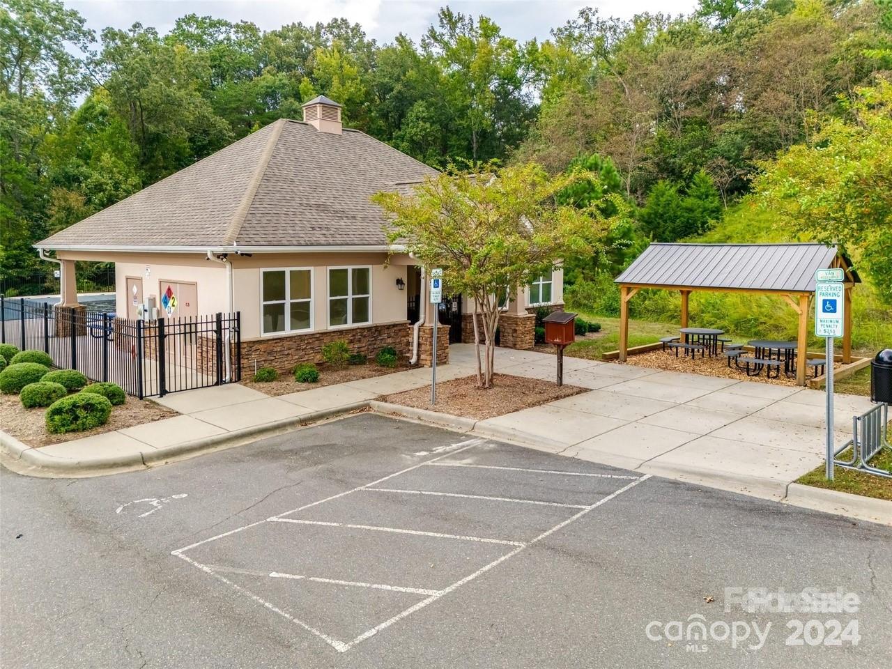 Reid Pointe - Residential Lease