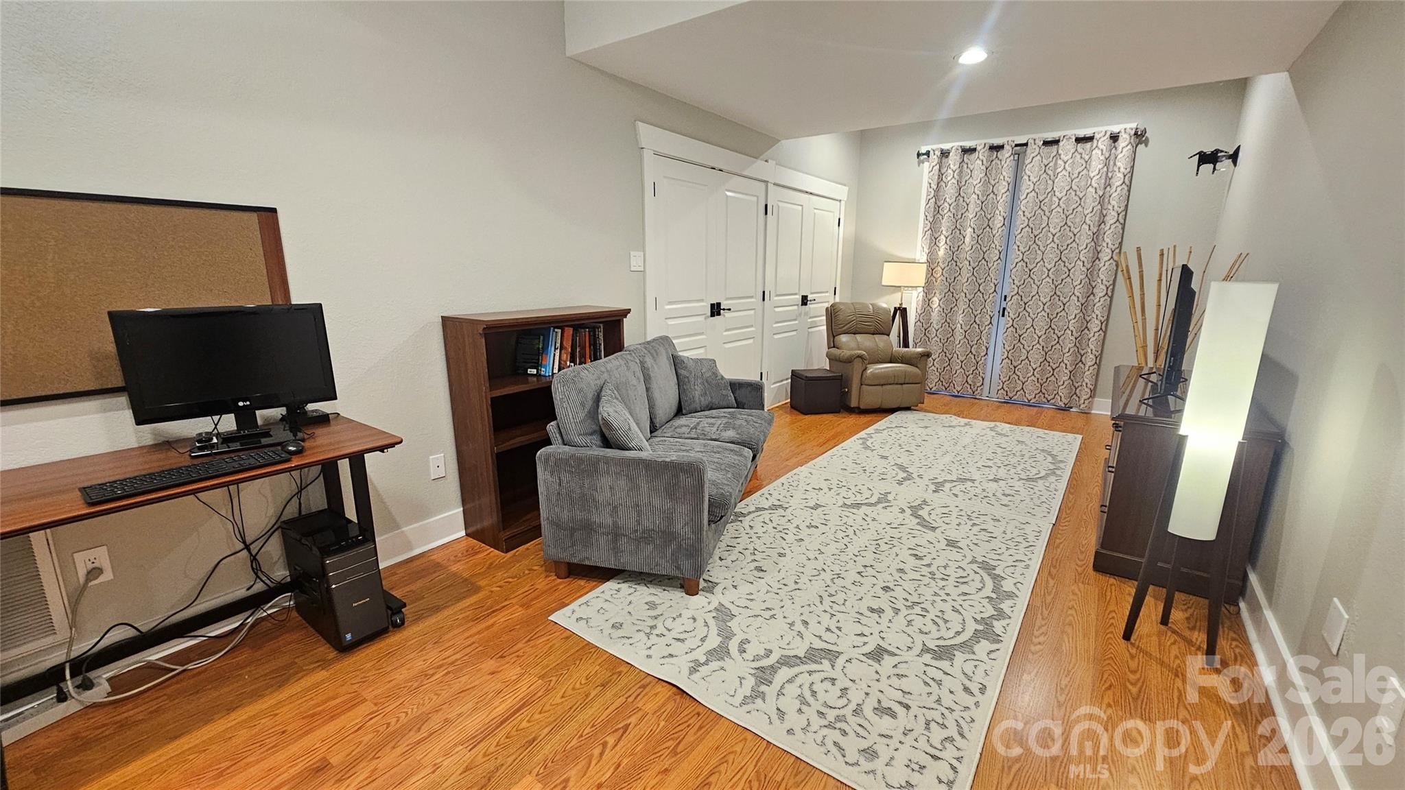 Glen Cannon - Residential