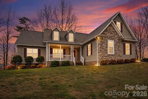 Photo of 118 Sundance Circle, Statesville, NC 28625 (MLS # 4351957)