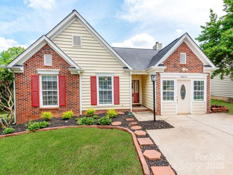 10408 Milstead Court Charlotte NC 28215