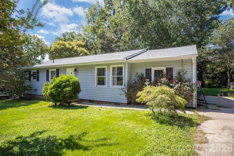 904 Timberlane Drive Mount Holly NC 28120