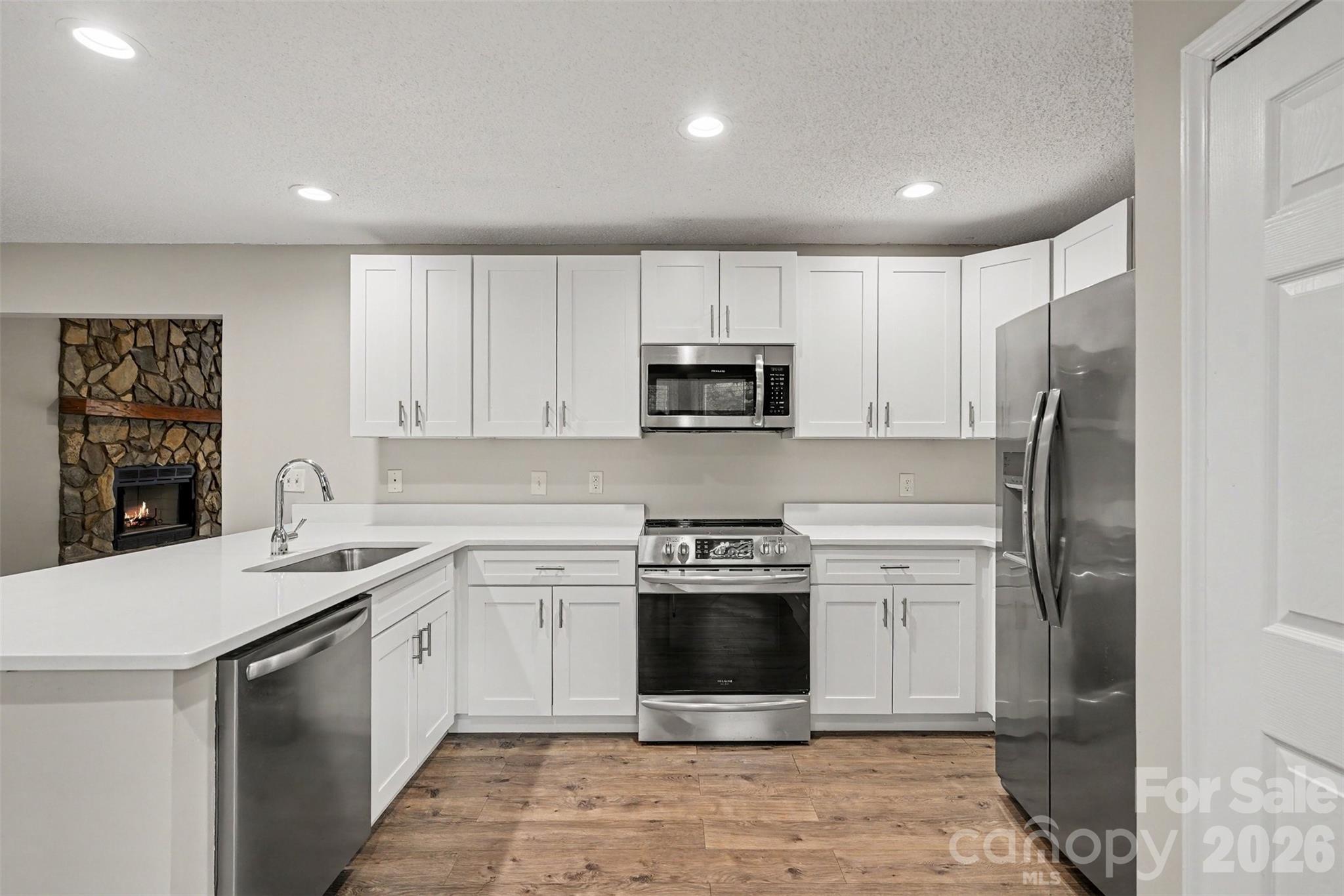 Tega Cay - Residential