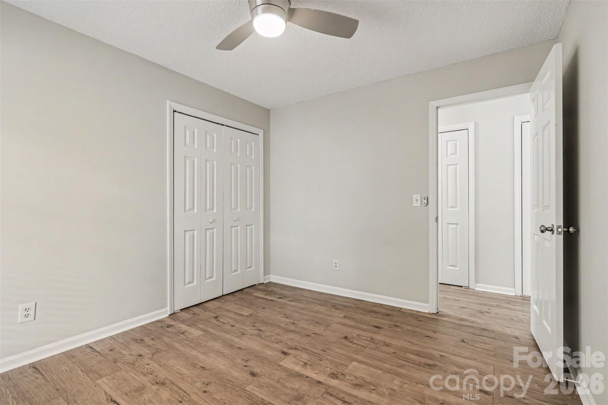 Tega Cay - Residential