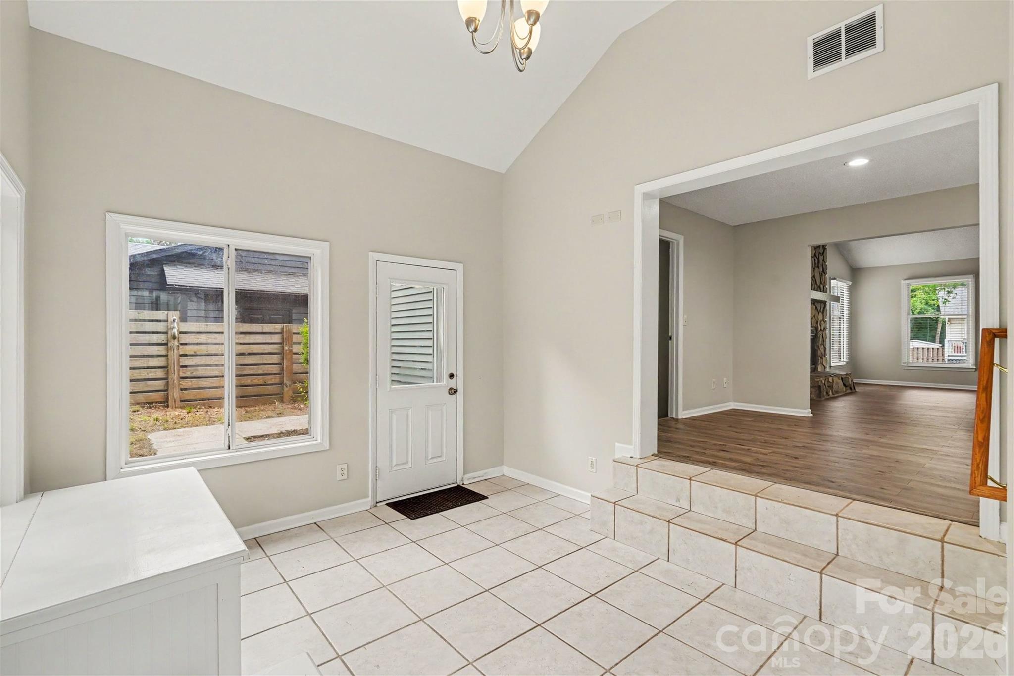 Tega Cay - Residential