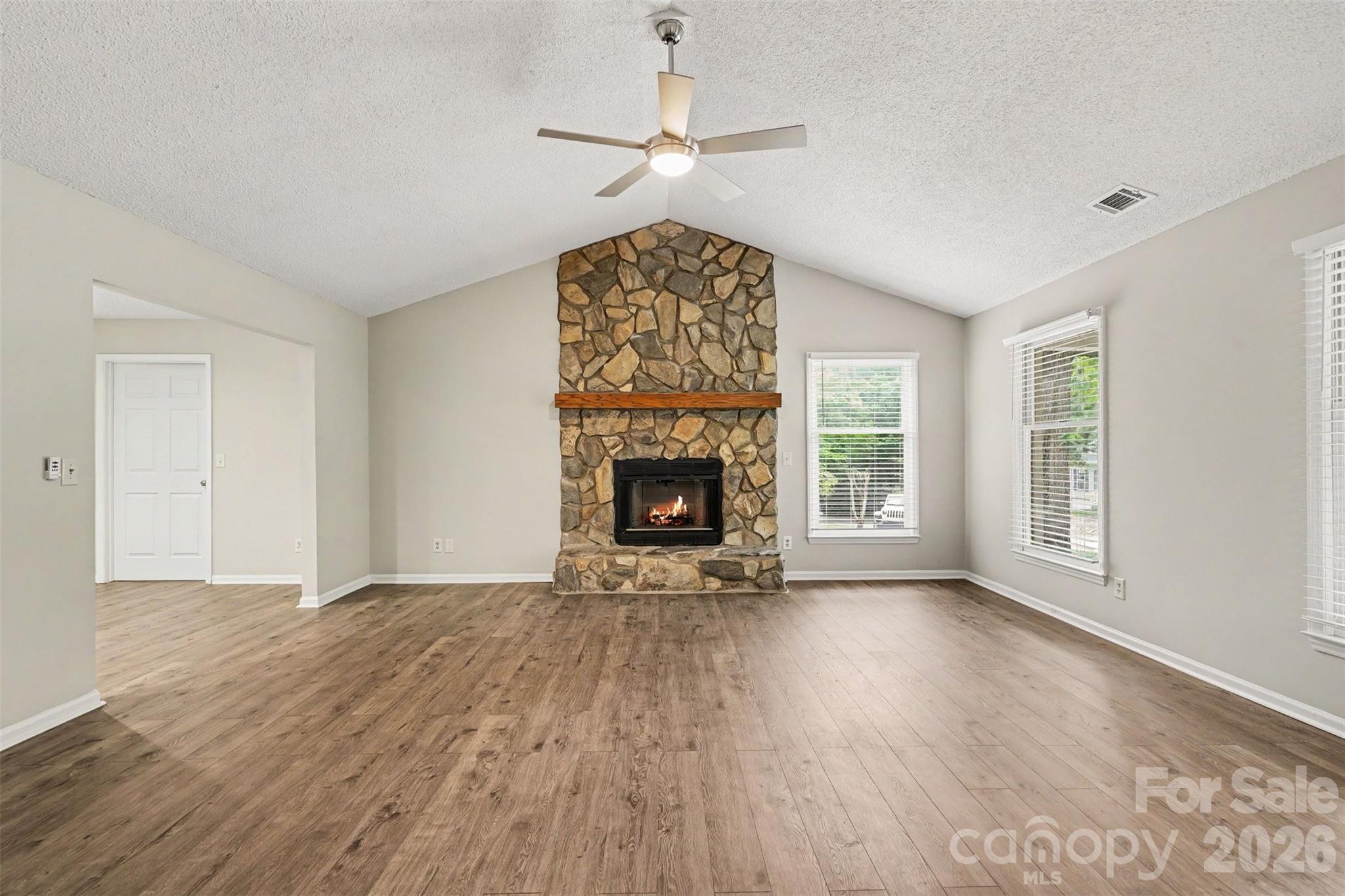 Tega Cay - Residential