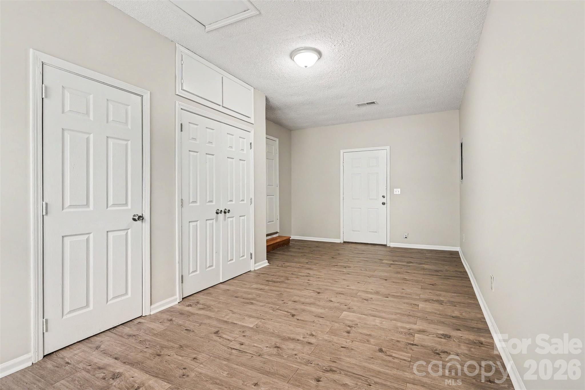 Tega Cay - Residential