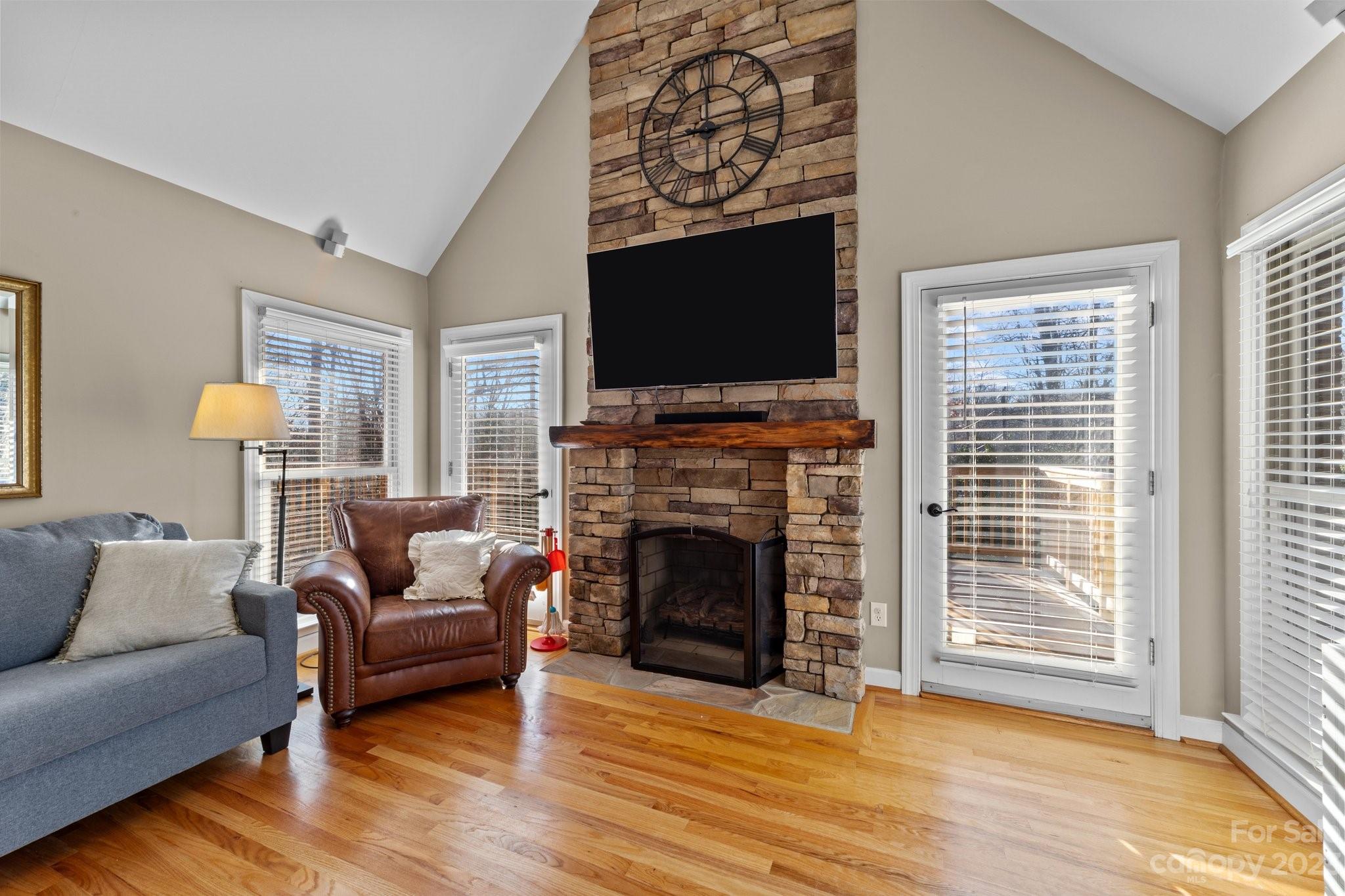 West Lake Hills - Residential