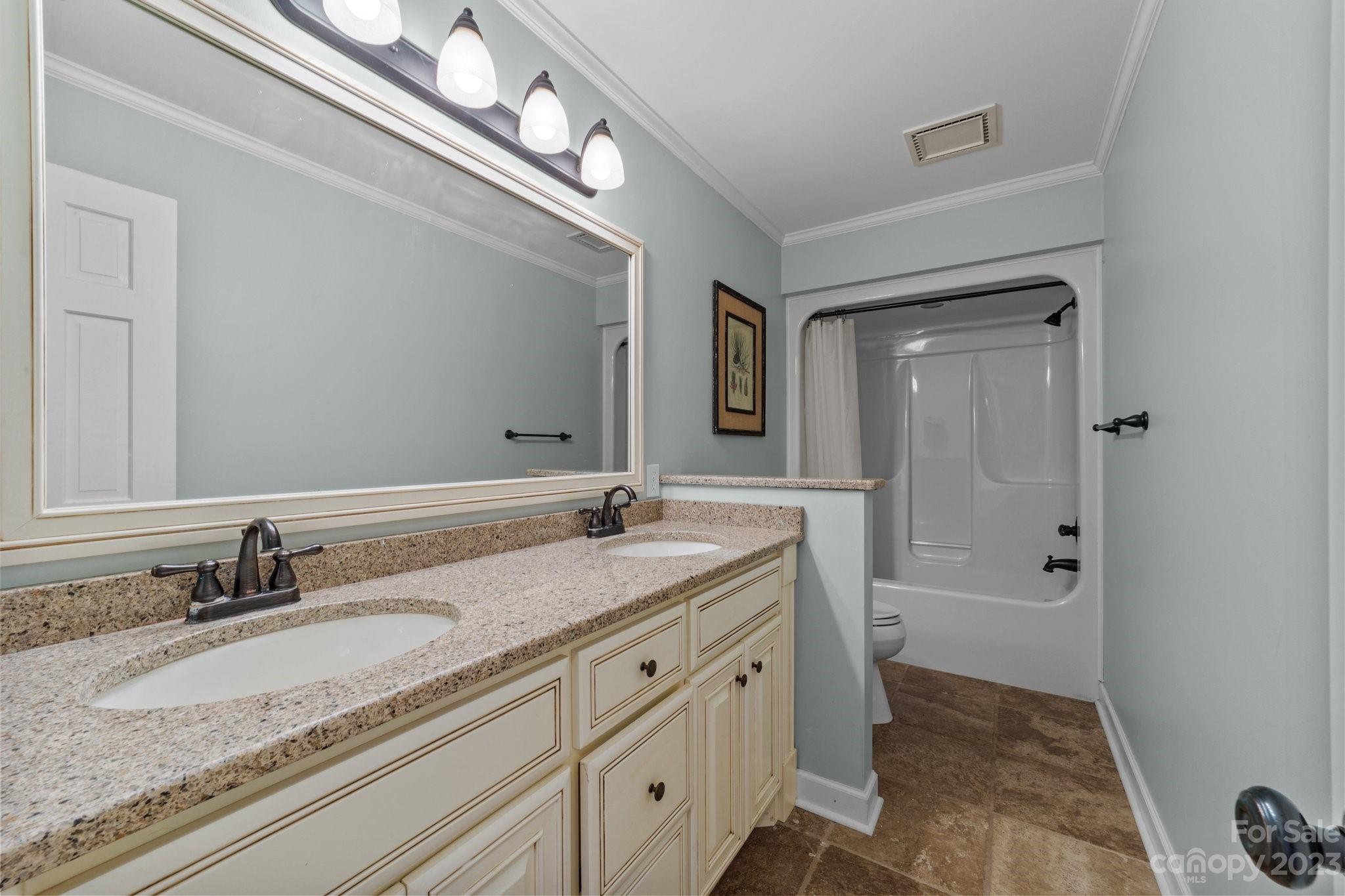 West Lake Hills - Residential