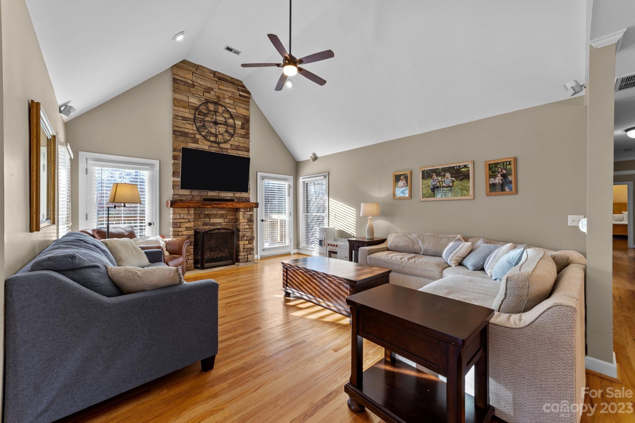 West Lake Hills - Residential