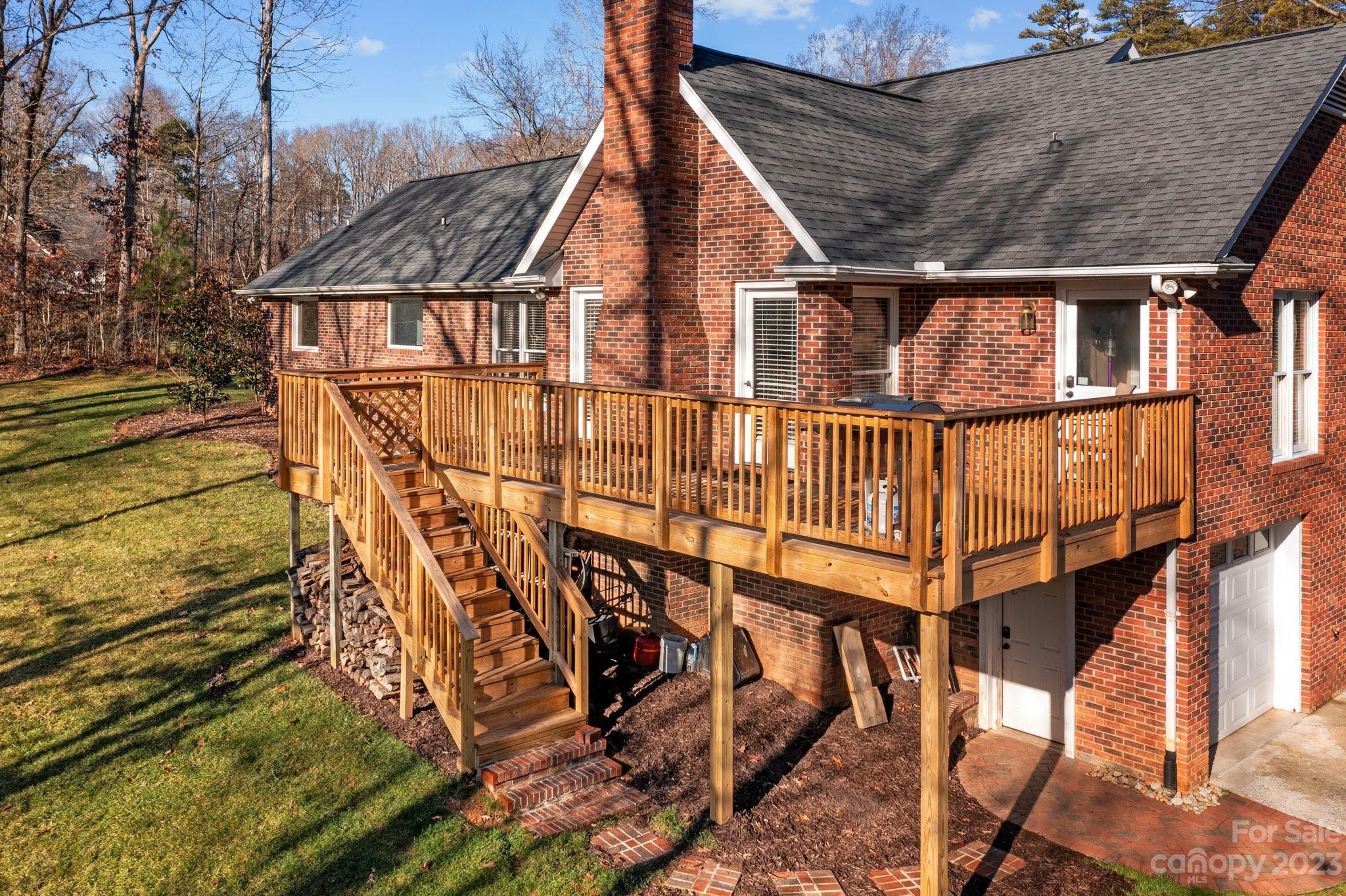 West Lake Hills - Residential