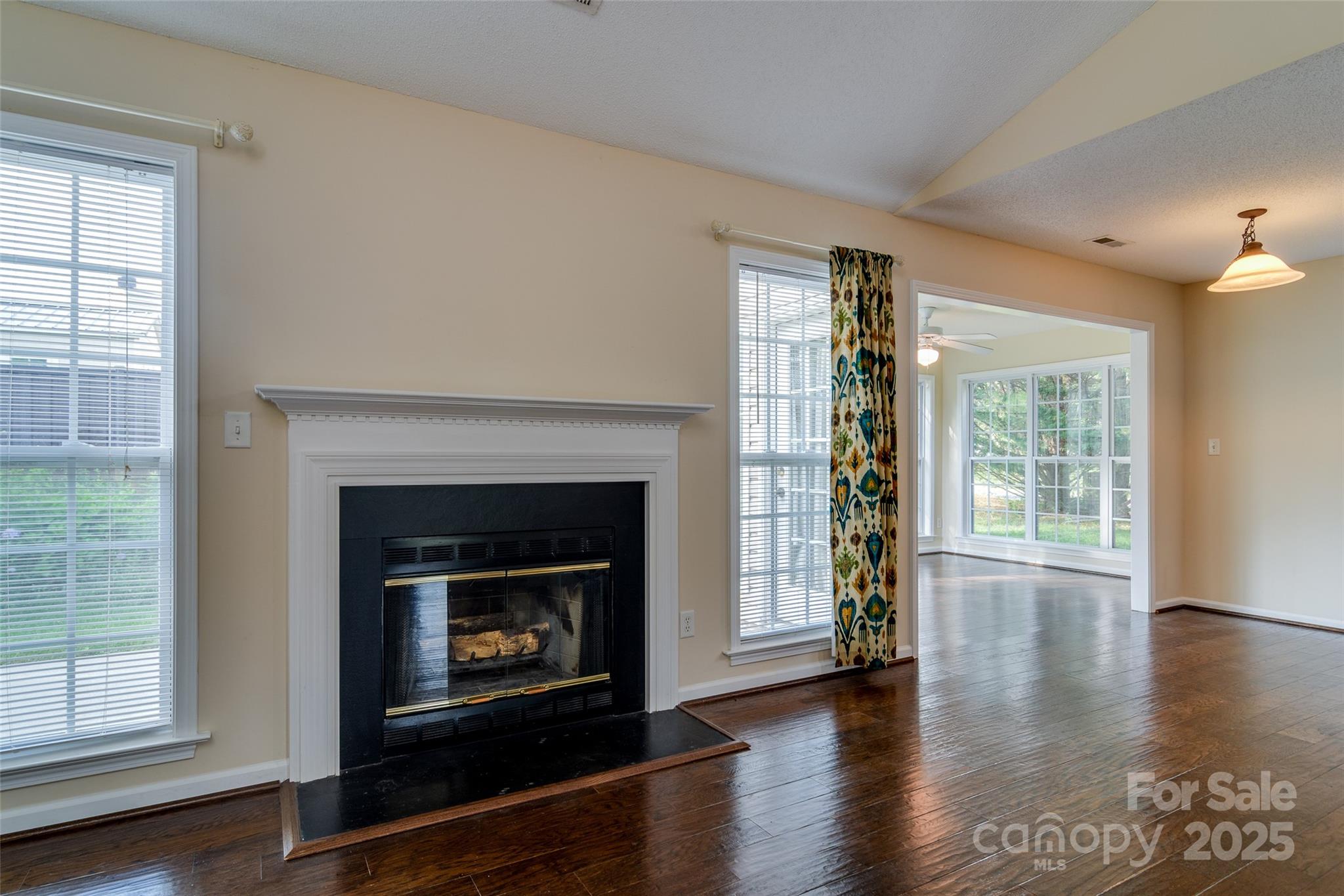 Livingston Farms - Residential