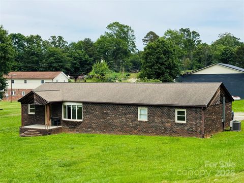 3685 Curleys Fish Camp Road Connelly Springs NC 28612