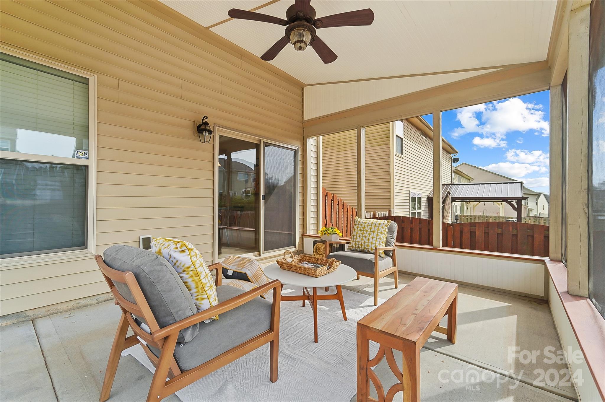 Almond Glen - Residential