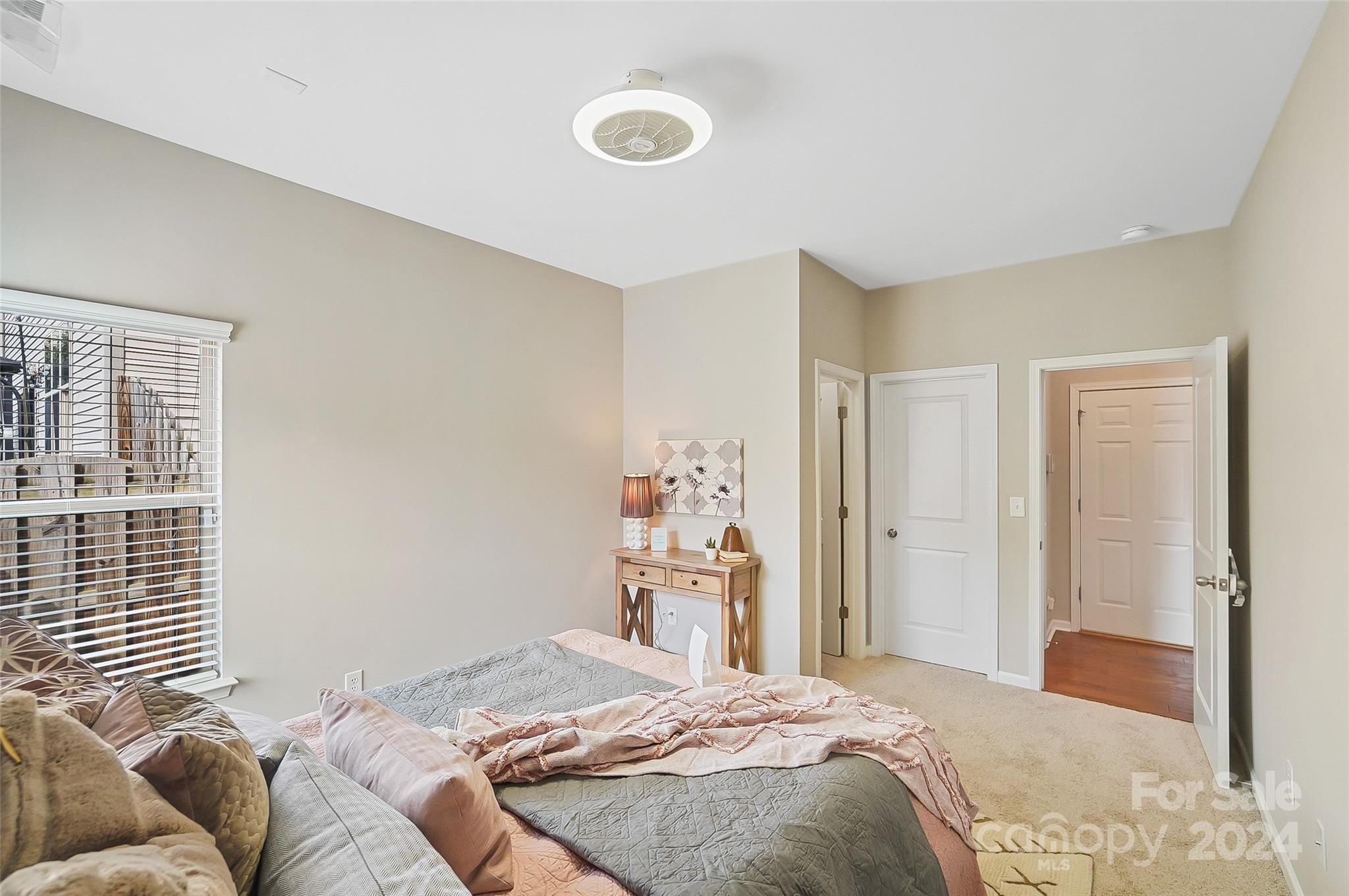 Almond Glen - Residential