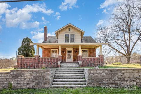 Single Family Residence in China Grove NC 2080 Main Street.jpg