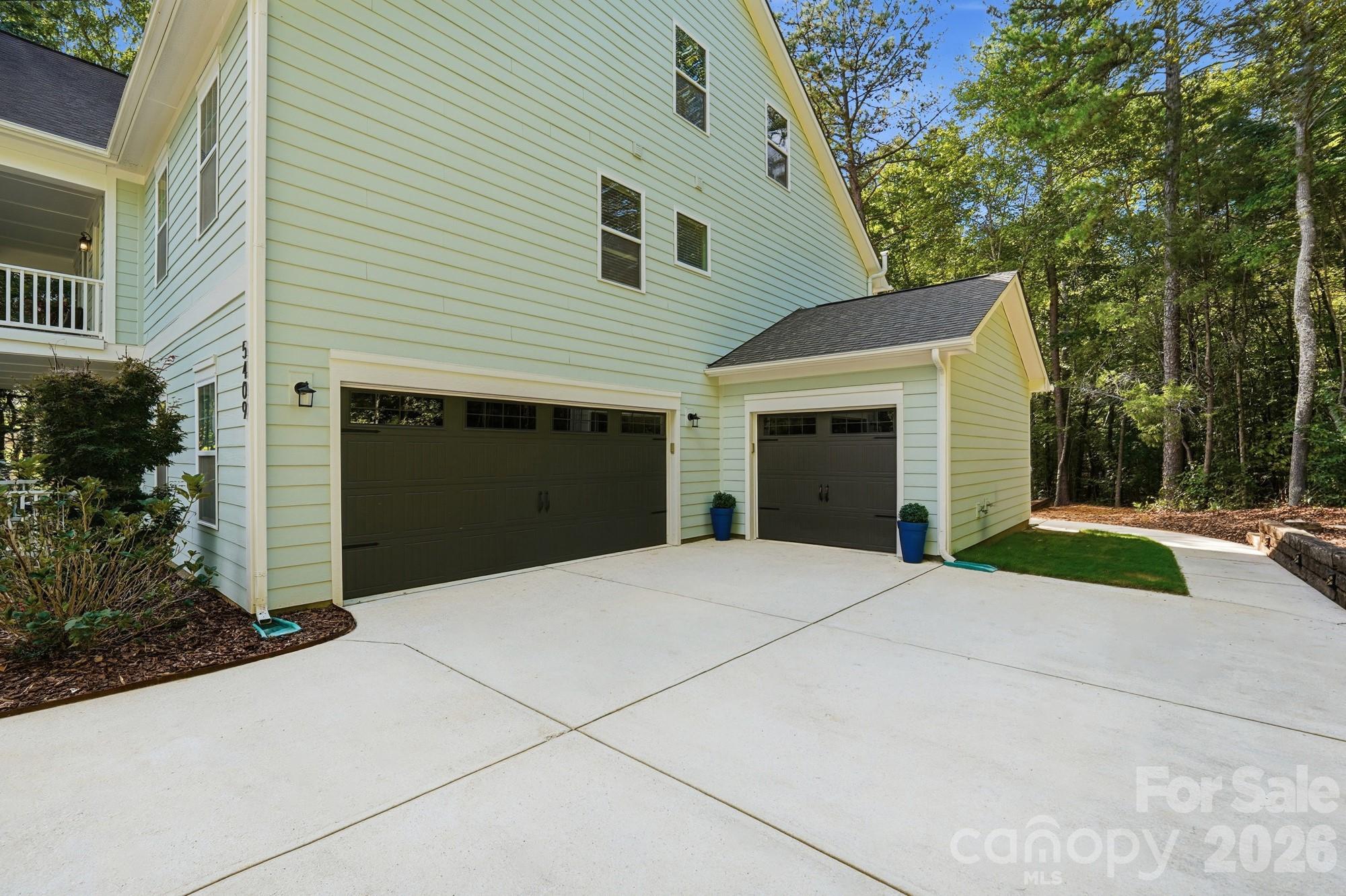 5409 Cotton Top Court