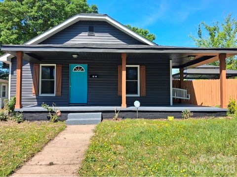 Photo of 150 Cedar Drive NW, Concord, NC 28025 (MLS # 4368296)