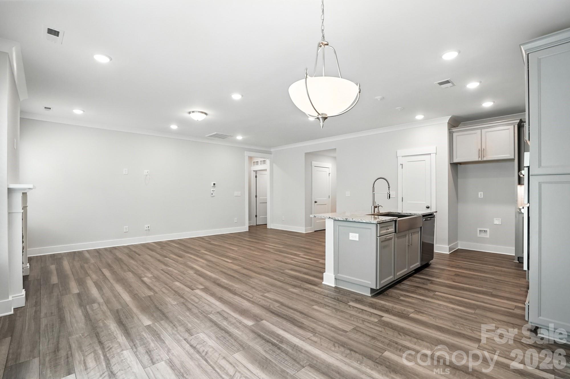 Villas at Prestwick - Residential