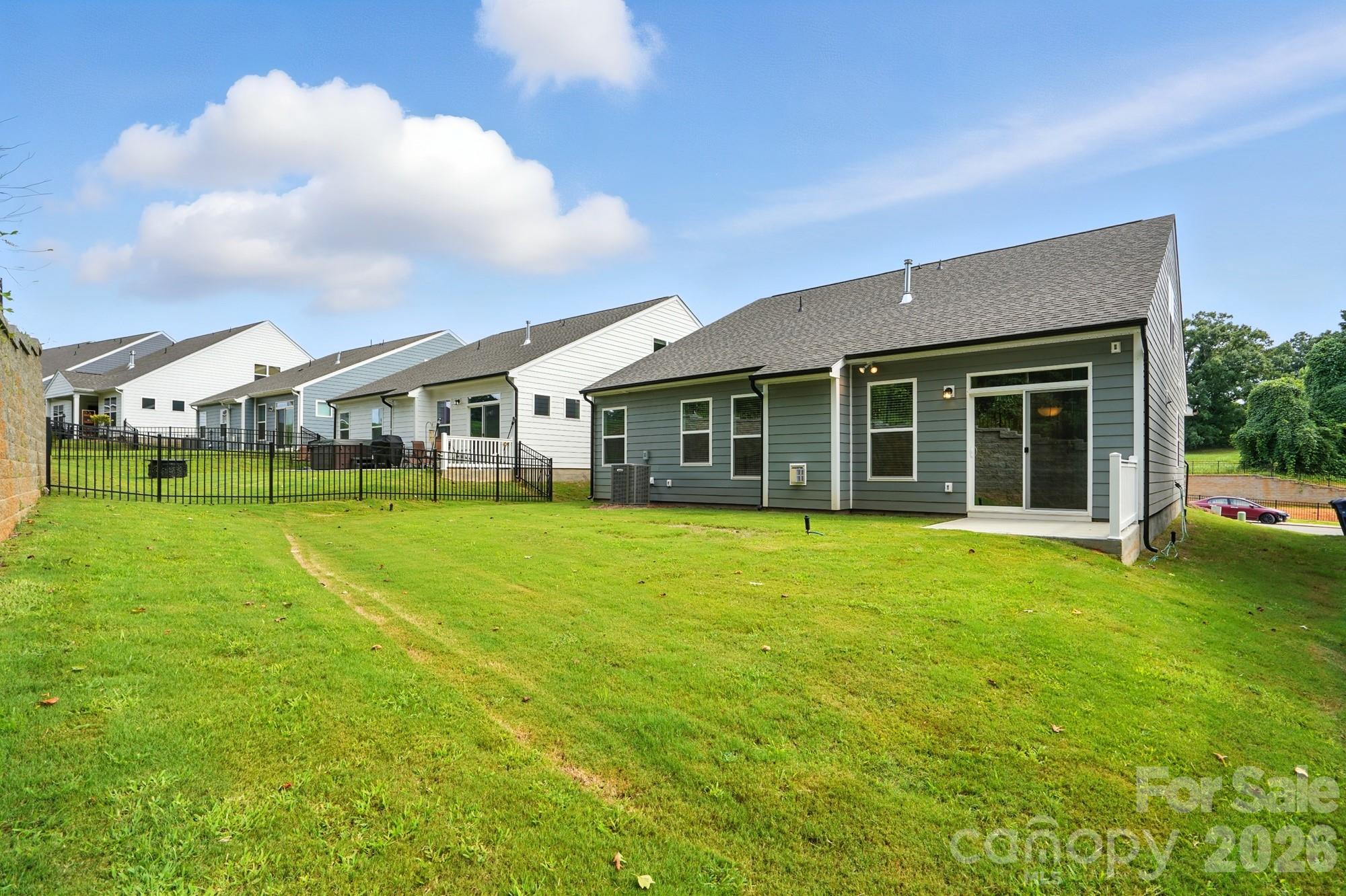 Villas at Prestwick - Residential