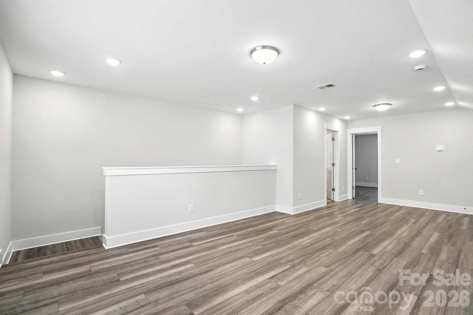 Villas at Prestwick - Residential