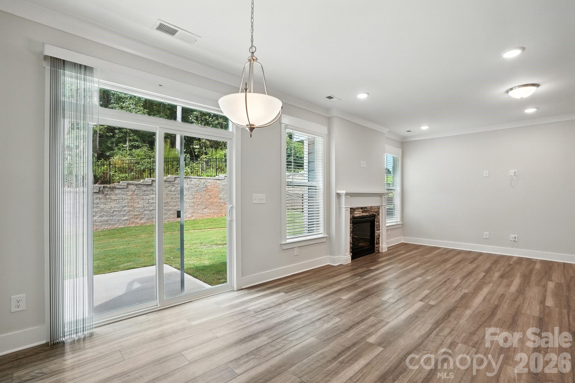 Villas at Prestwick - Residential