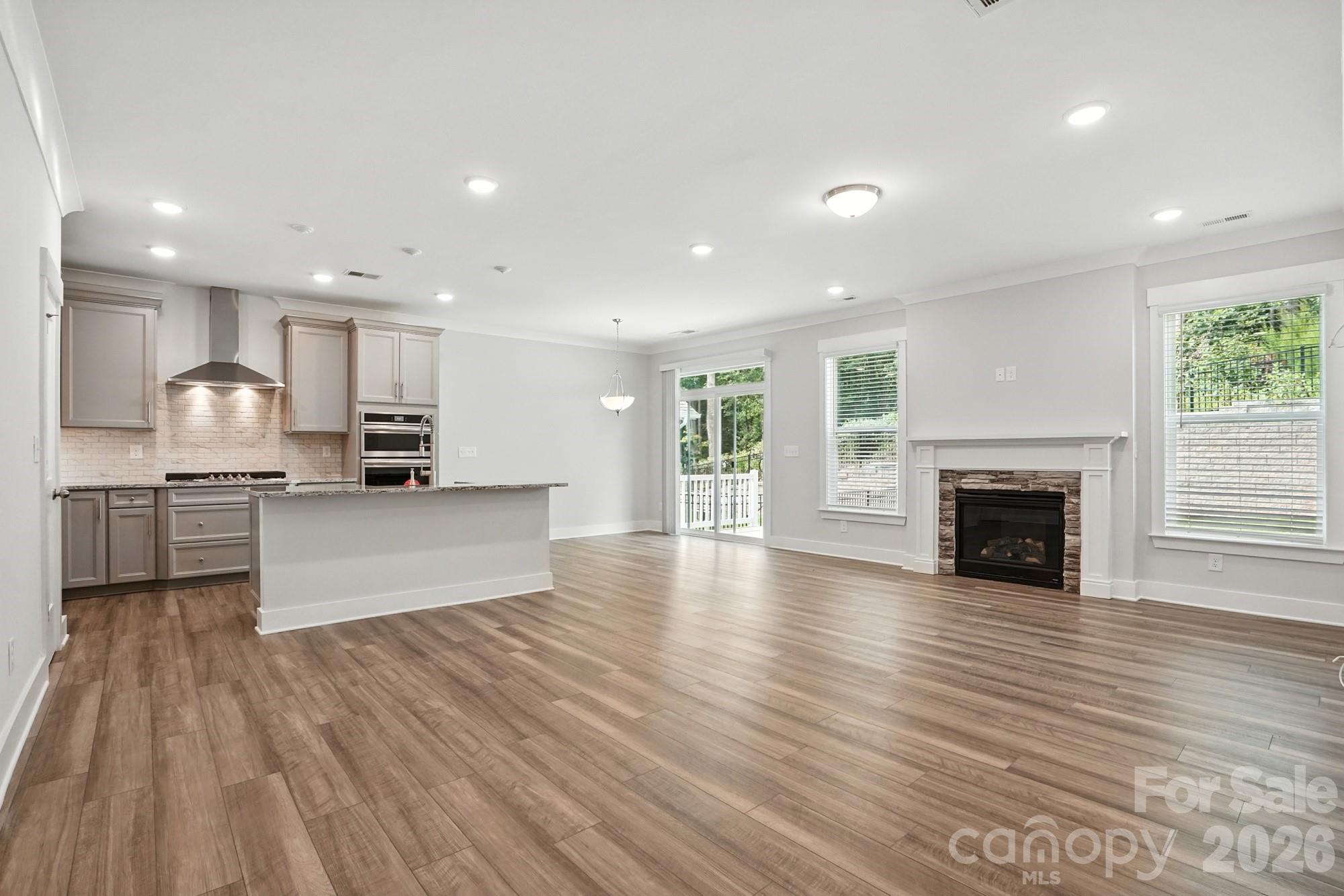 Villas at Prestwick - Residential