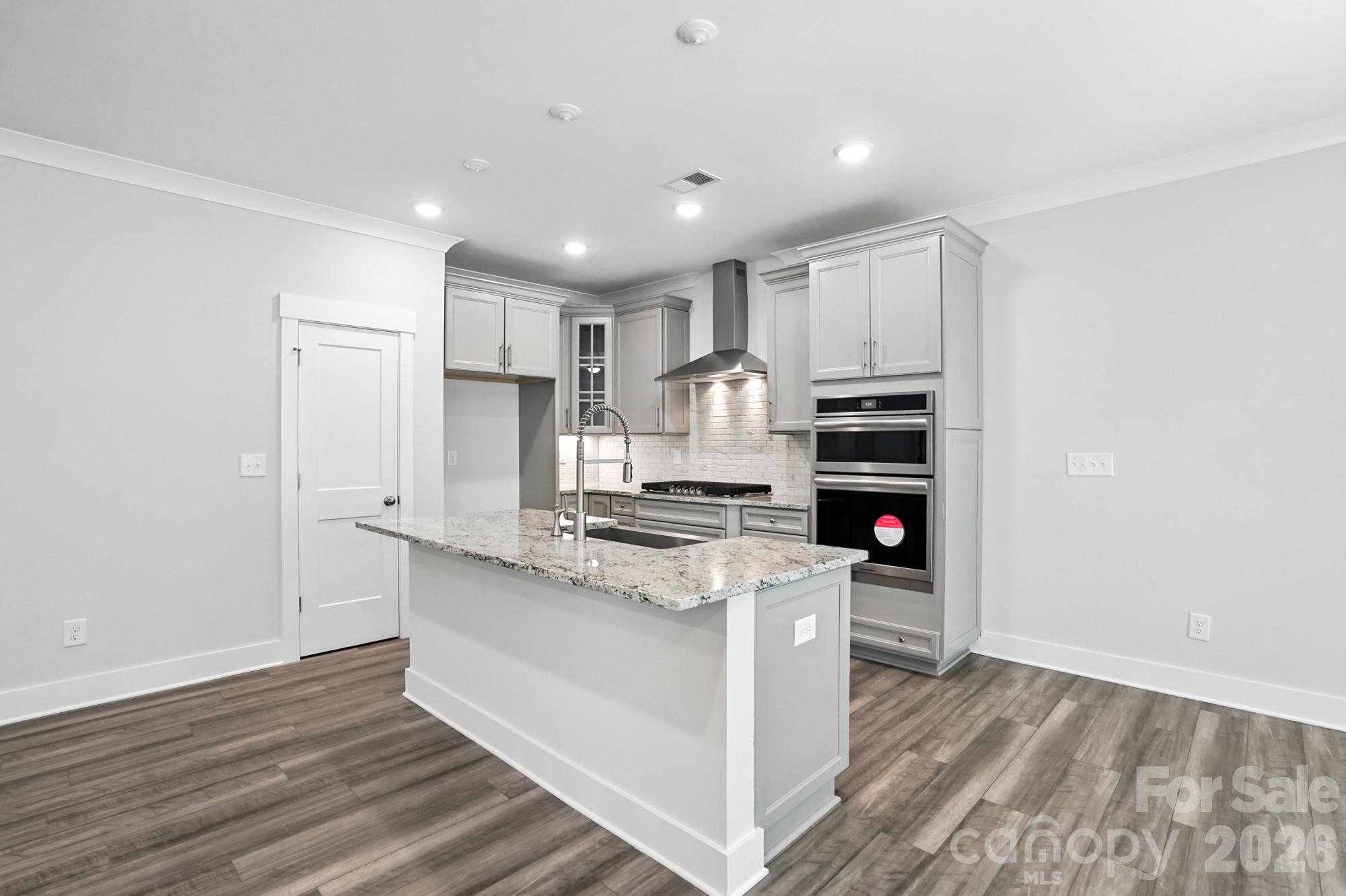 Villas at Prestwick - Residential