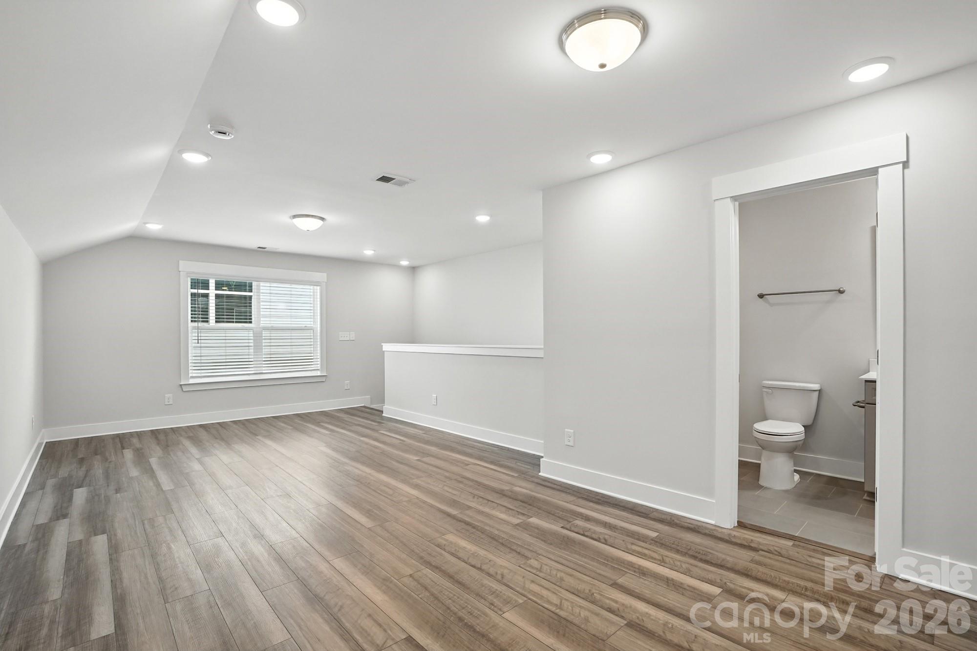 Villas at Prestwick - Residential