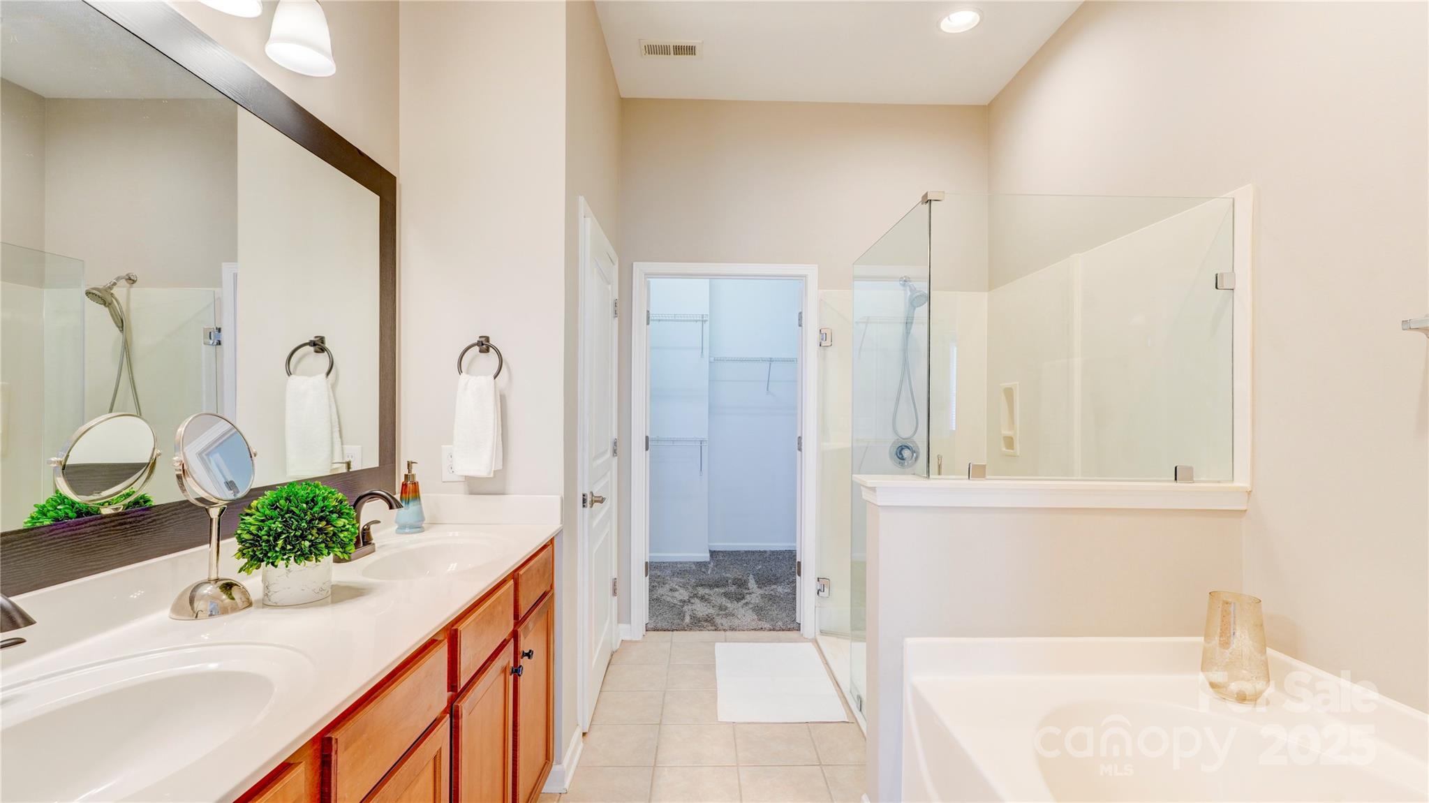 Waters Edge - Residential