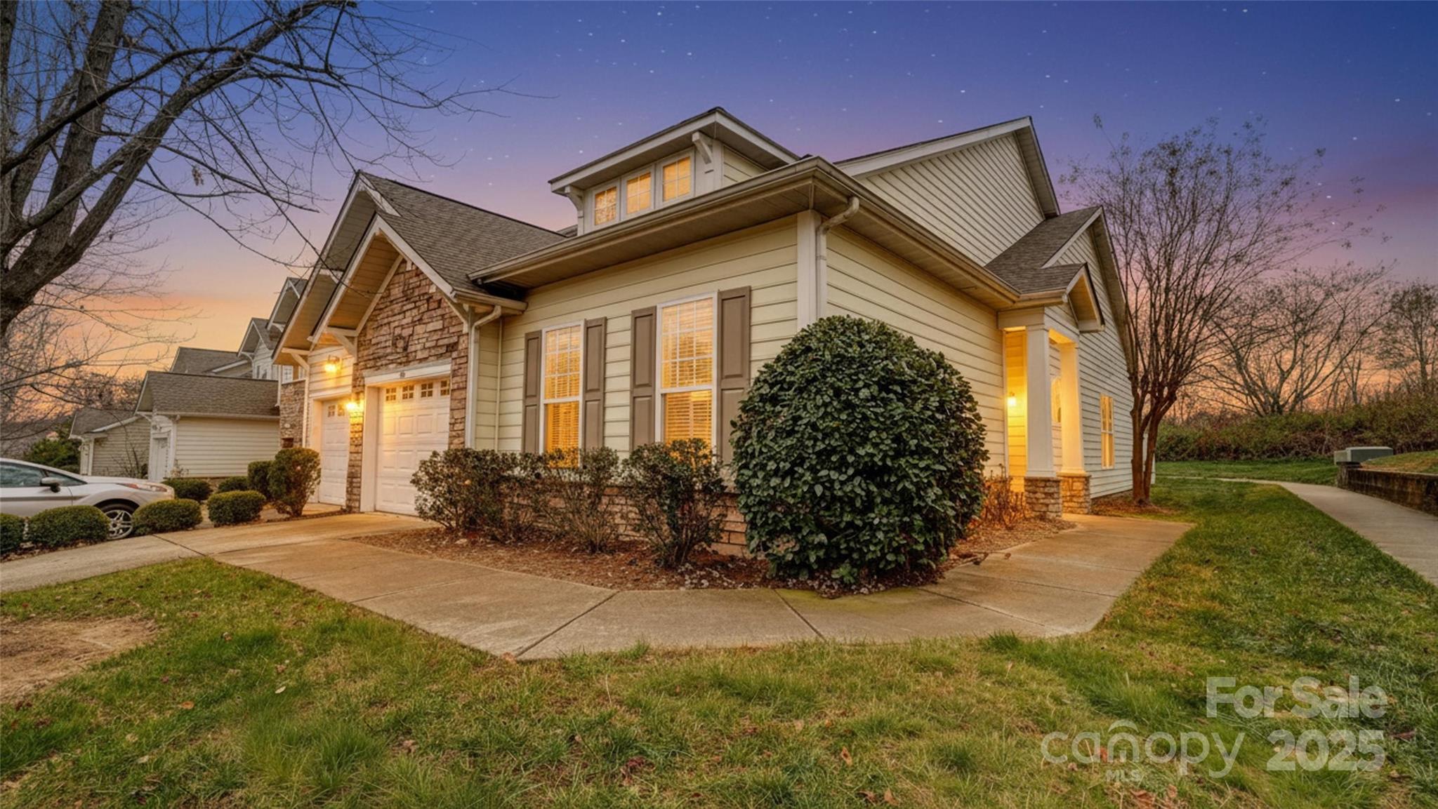 Waters Edge - Residential