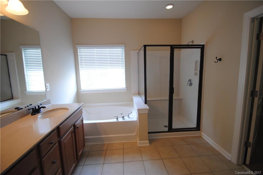 Wesley Oaks - Residential Lease