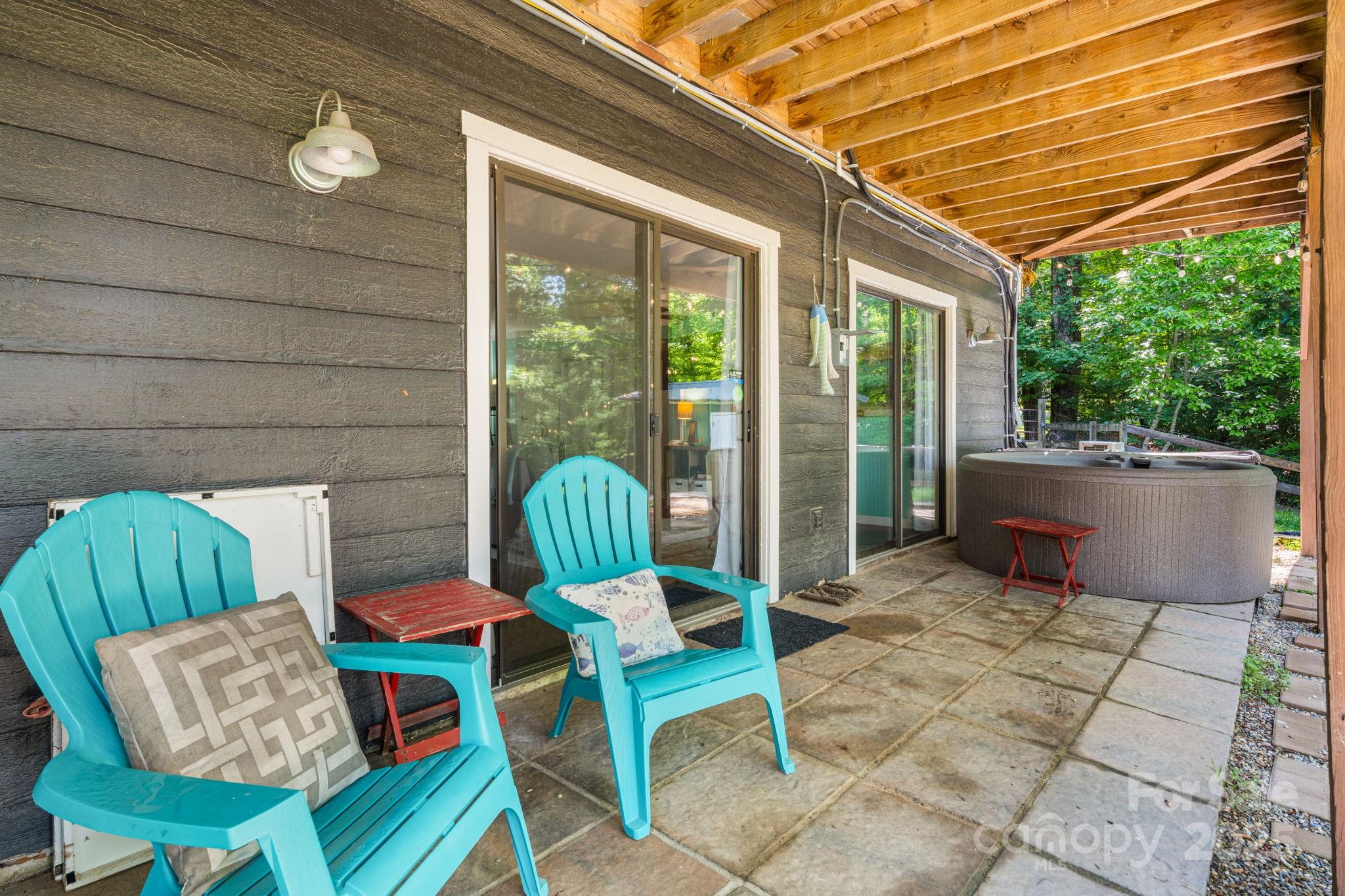 Line Runner Ridge - Residential