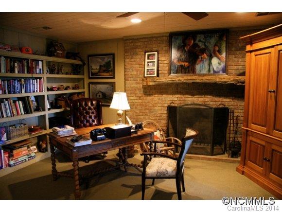 Lake Toxaway Estates - Residential