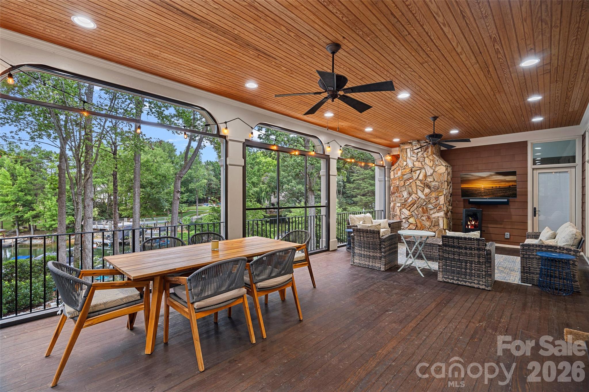 Catarina Bay - Residential