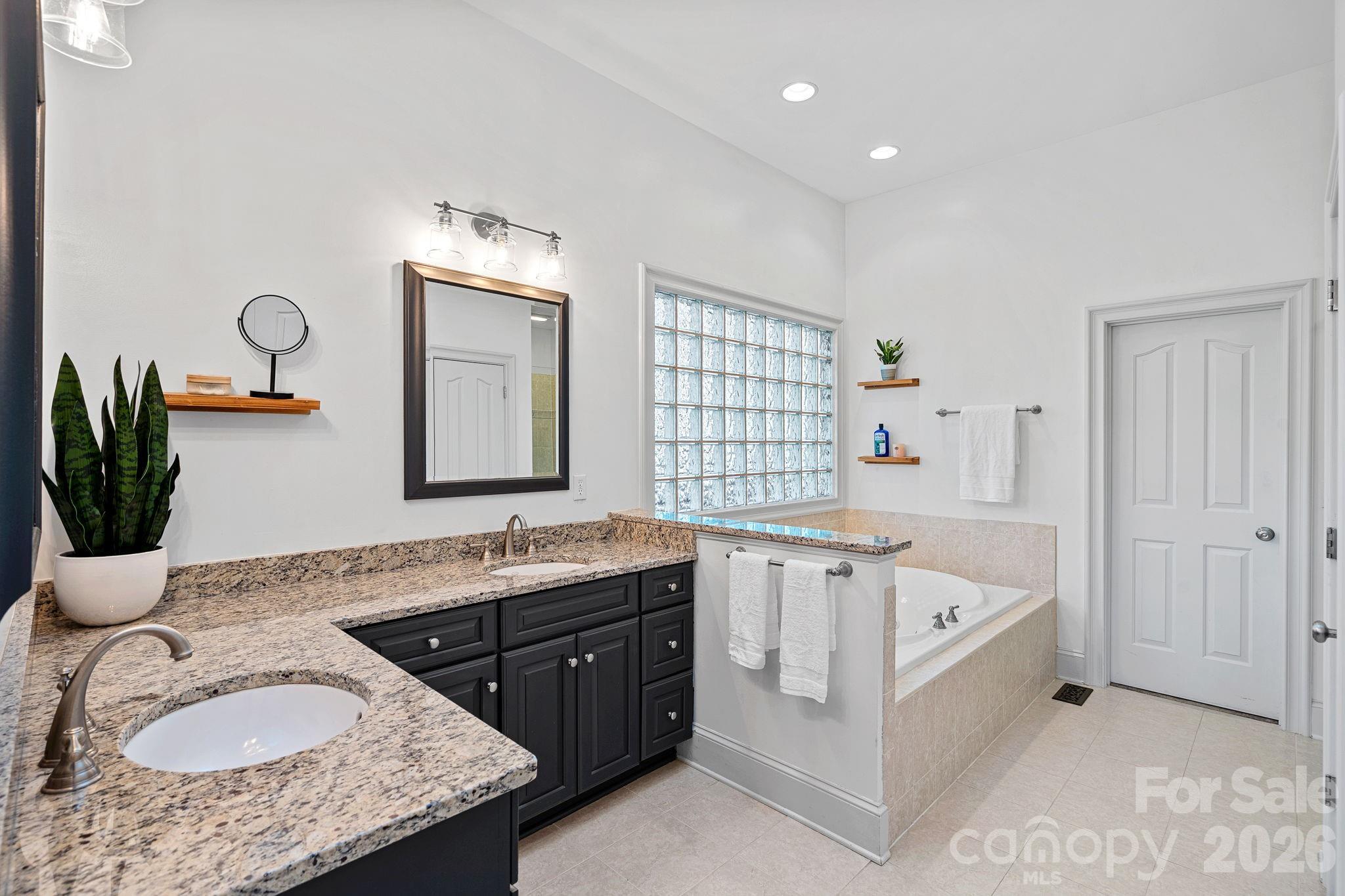 Catarina Bay - Residential