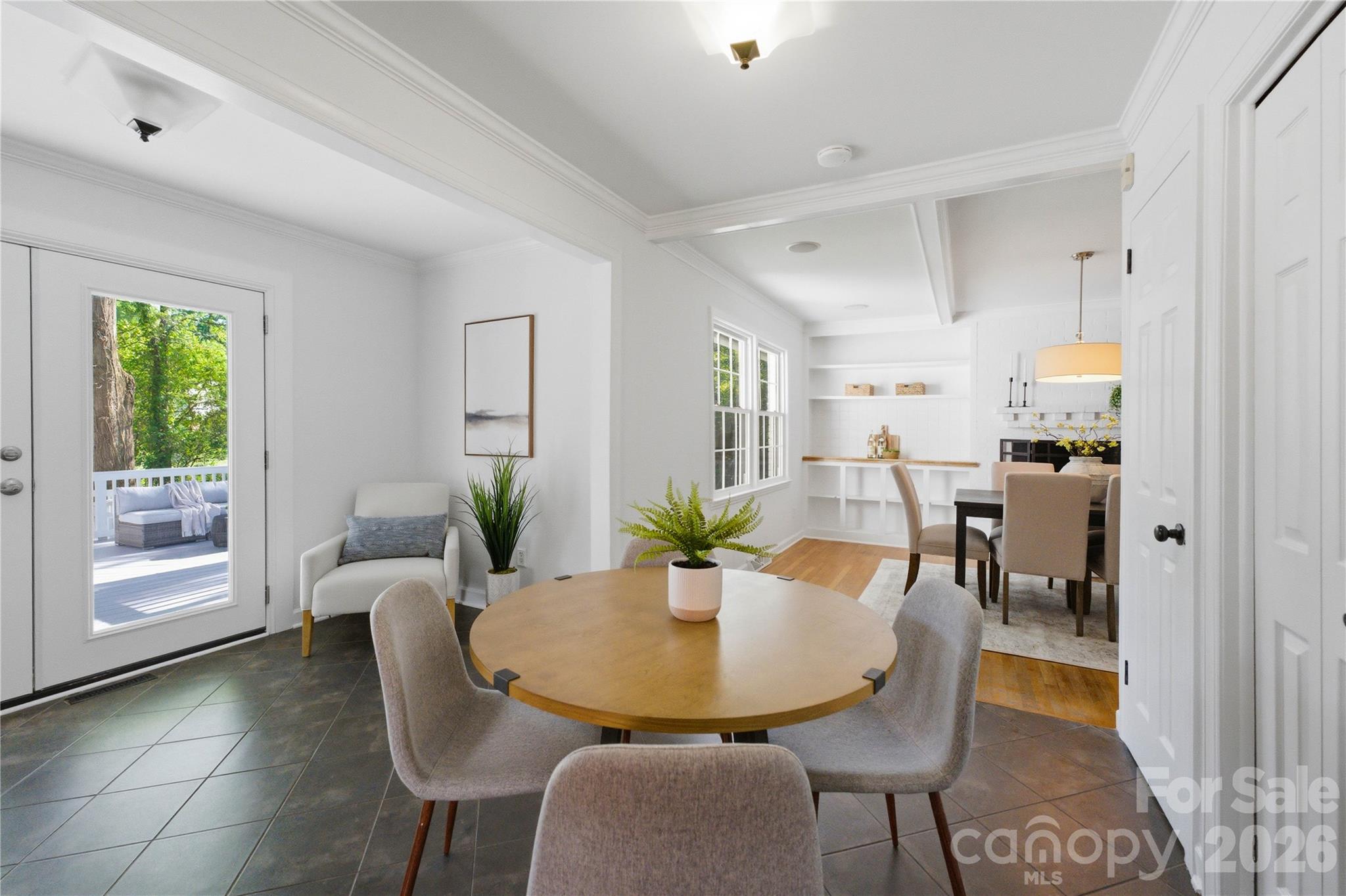 Colonial Village - Residential