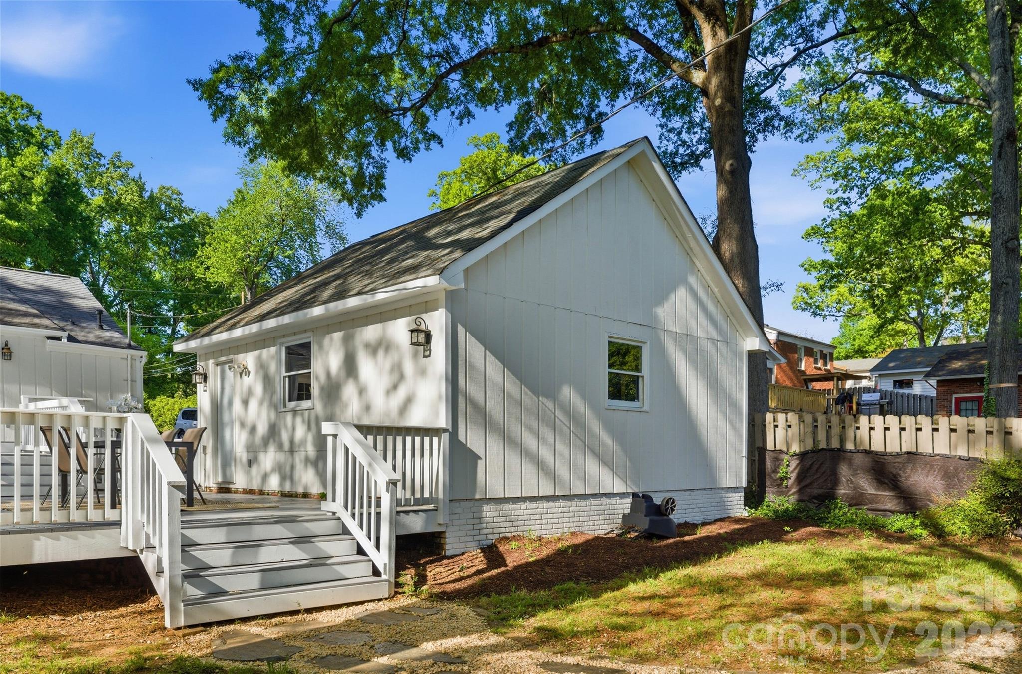 Colonial Village - Residential