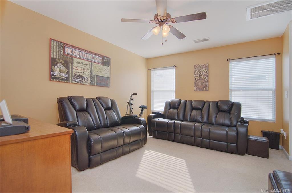 Falcon Ridge - Residential