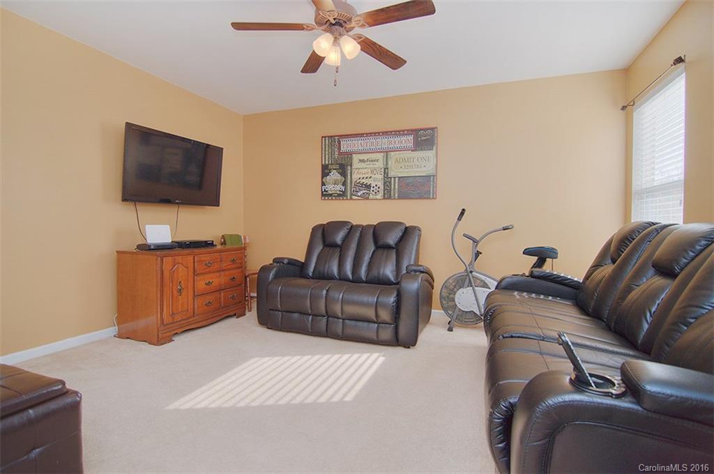 Falcon Ridge - Residential