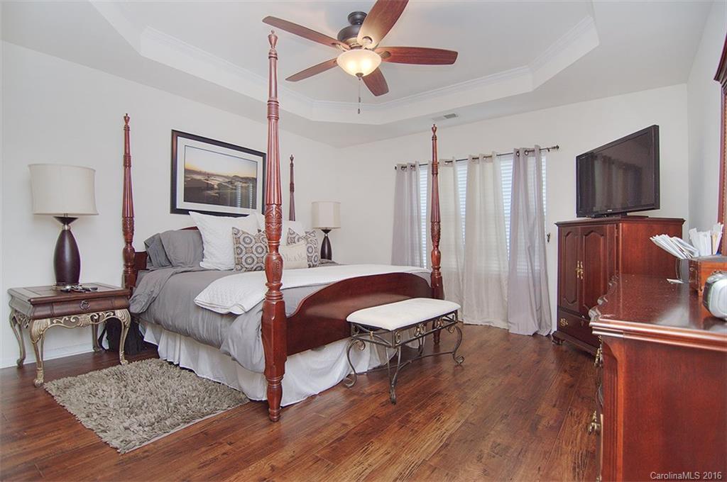 Falcon Ridge - Residential