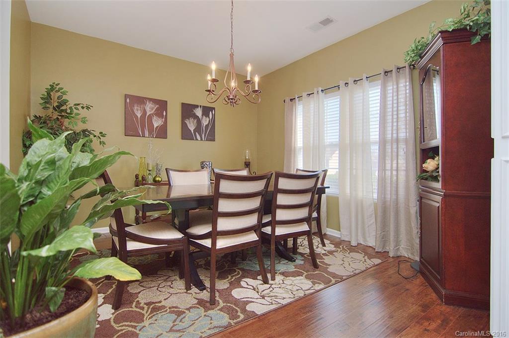 Falcon Ridge - Residential