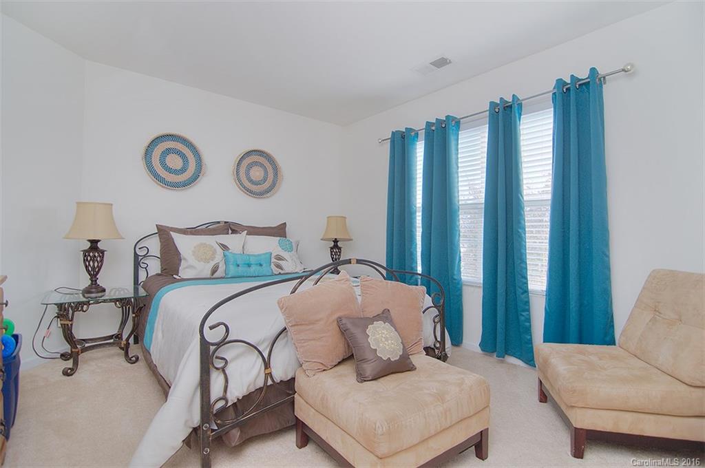 Falcon Ridge - Residential