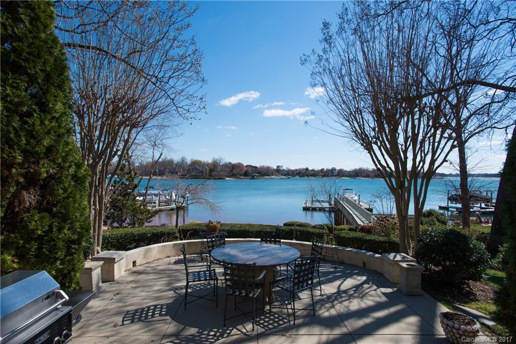 The Peninsula - Residential